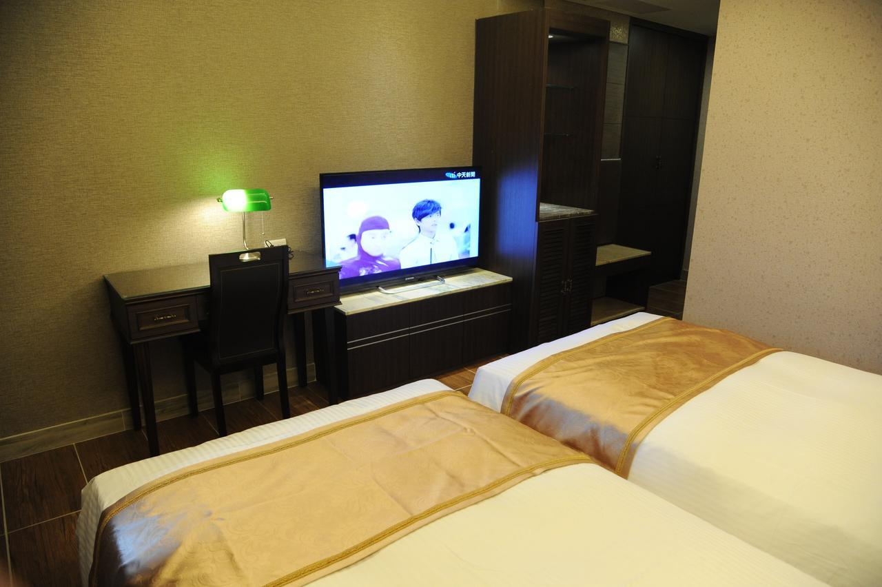 メープル ホテル 台南 エクステリア 写真
